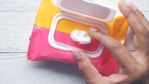antibakterinės servetėlės ir kodėl jas naudoti